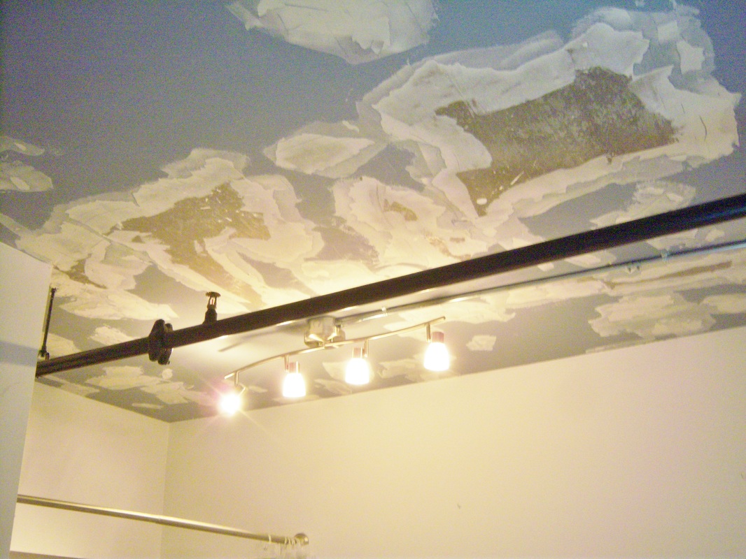 Picture of a peeling ceiling