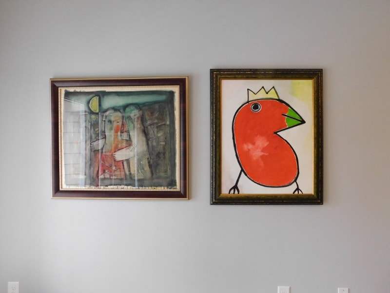 Hanging art in a row, on center